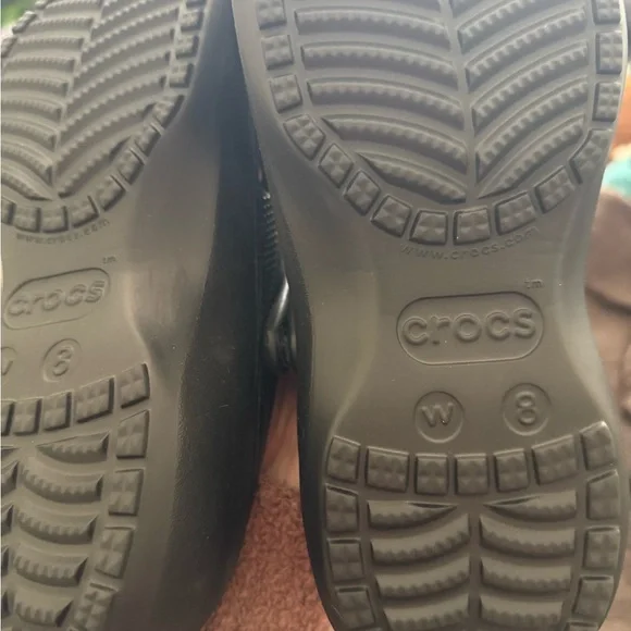 Classic Platform Crocs size 8 - Picture 3 of 5